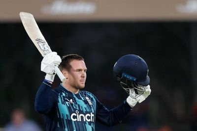 Jos Buttler hails ‘phenomenal’ Jason Roy after century in England’s defeat to South Africa