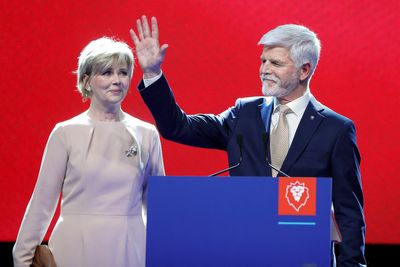 Pro-Western, retired general Pavel sweeps Czech presidential vote