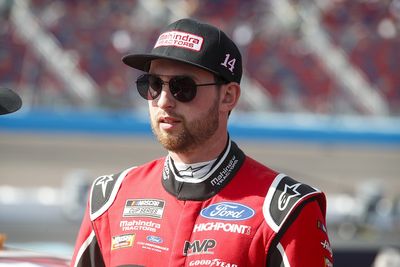 Harvick still 'the guy' at SHR, but Briscoe finding his voice