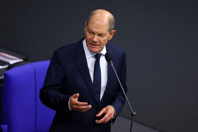 Scholz urges swift EU-Mercosur free trade deal on first South America trip
