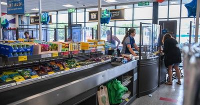 Young man's overwhelming act of kindness at the Aldi check out leaves dad speechless