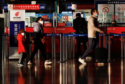 France extends mandatory COVID tests for Chinese travellers until Feb 15