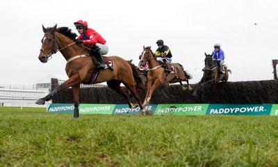 Ahoy Senor holds on to hand Lucinda Russell emotional Cotswold Chase win