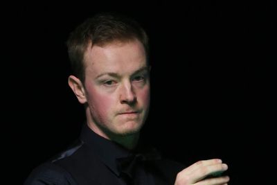 Chris Wakelin beats Belgian teenager Julien Leclercq to win first ranking title