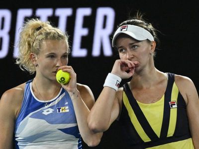 Czech mates defend AO doubles title