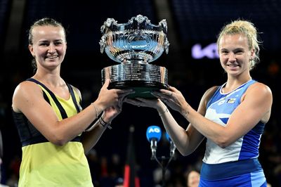 Krejcikova-Siniakova defend Australian Open women's doubles title
