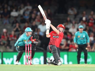 Heat cruise past Renegades in BBL knockout