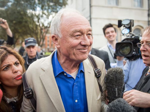 Ken Livingstone urges Jeremy Corbyn to allow party members to deselect dissenting MPs