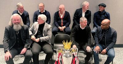Man Utd's iconic 1992-93 Premier League winners look very different as they reunite for wonderful photo 30 years on