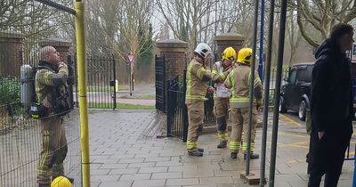 Fire crews in Hartcliffe and residents told to stay inside after tower block fills with smoke