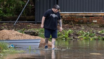Deloraine residents still struggling four months after damaging floods