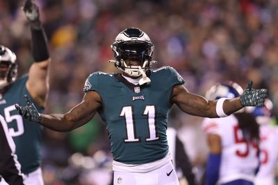 Eagles’ WR A.J. Brown had a heated pregame exchange with 49ers’ Jimmie Ward