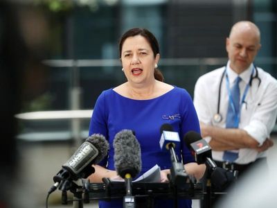 Qld to deploy hundreds of junior doctors
