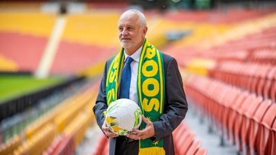 Graham Arnold to remain Socceroos head coach through 2026 World Cup