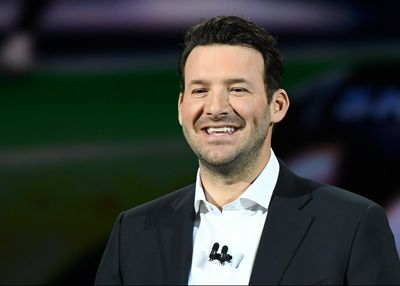 Tony Romo had fans so confused with his ‘wizard is still wizardry’ line about Patrick Mahomes