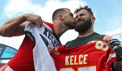 Eagles’ Jason Kelce had a perfect response to learning he’d play brother Travis’s Chiefs in Super Bowl 57