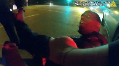 Tyre Nichols – updates: Sixth Memphis police officer ‘relieved of duty’ after deadly beating video released