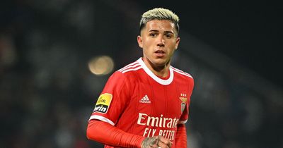 Why Chelsea must complete Enzo Fernandez transfer early as new Benfica deadline revealed