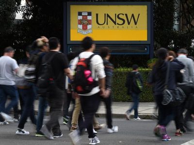 Minister moves to fast track student visas