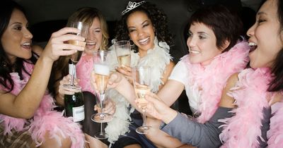 Maid of Honour uninvited from her friend's wedding for refusing to pay £800 for hen do