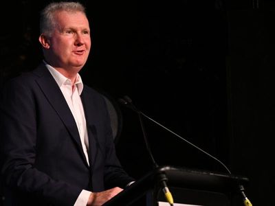 Domestic violence leave comes into effect