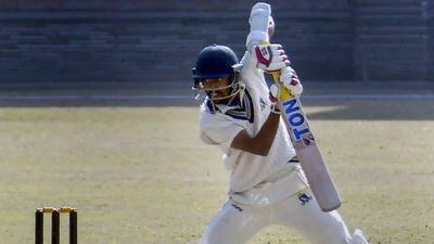 Bengal, Jharkhand chase Ranji Trophy title dreams