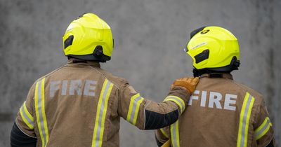 Firefighters set to strike for first time in 20 years in pay row