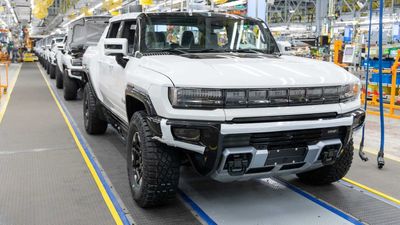 GMC Hummer EV's Big Battery Pack A "Limiting Factor" For Production