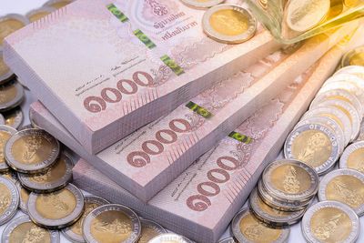 How not to fight global inflation