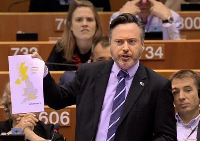 Europe is a complicated beast but we are ready to give voters answers, says Smith