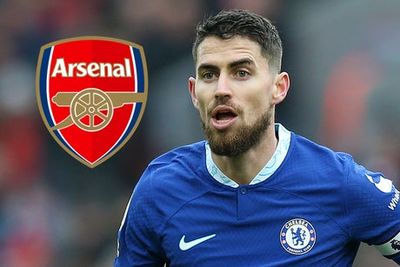 Arsenal to sign £12m Jorginho from Chelsea in shock deadline day move