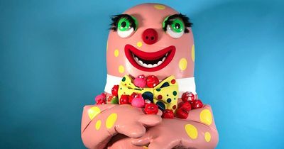 Mr Blobby costume buyer who won eBay auction 'backs out of £62,000 bid'