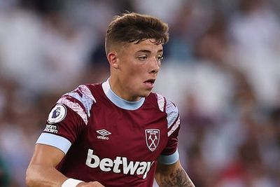 Harrison Ashby leaves West Ham for Newcastle on transfer deadline day