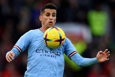 Bayern Munich sign Cancelo on loan from Man City