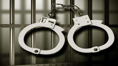 Uttar Pradesh: Intoxicated Two Cops Create Ruckus In Mainpuri, Arrested