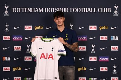 Tottenham confirm signing of Jude Soonsup-Bell from Chelsea
