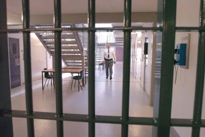 New drive to cut number of women prisoners