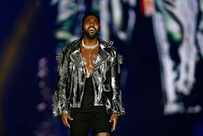 Jason Derulo ‘rushes to recover from foot injury’ ahead of Super Bowl performance