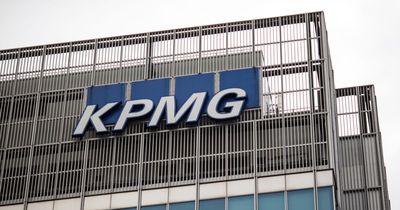 KPMG partner pay rises to £717,000 as deal market booms