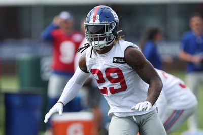 Giants safety Xavier McKinney switches agents