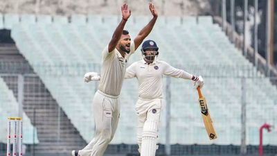 Pacers put Bengal on top against Jharkhand in Ranji Trophy quarterfinal