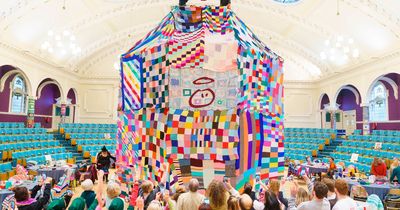 UK's largest knitted hat made in Nottingham to raise funds for charity