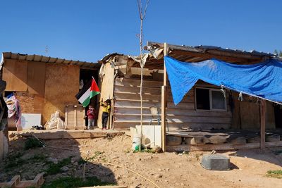 Palestinians in Khan al-Ahmar stand ground amid displacement plan
