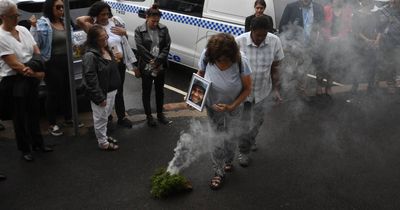 Family gathers for answers after Aboriginal man's death in custody at Cessnock jail