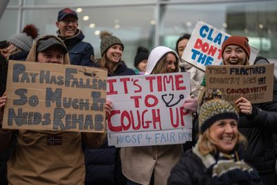 Strikes – latest: Teachers and train drivers join biggest walkout in decade