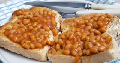 Woman shares 'brilliant yet unusual' scissor hack for serving beans on toast