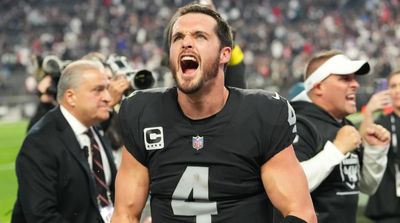 Derek Carr Has Hilarious Reaction to Surprise Pro Bowl News