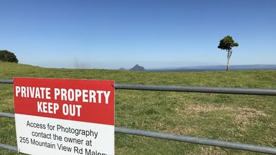 One Tree Hill site in Maleny shuts to public as owner blames 'garbage' council action