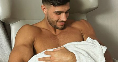 Tommy Fury hails Molly-Mae 'best mum' in sweet snap with new baby daughter