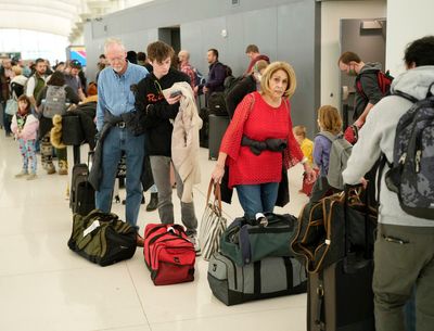 Lawmakers aim to raise penalties for US airline disruptions